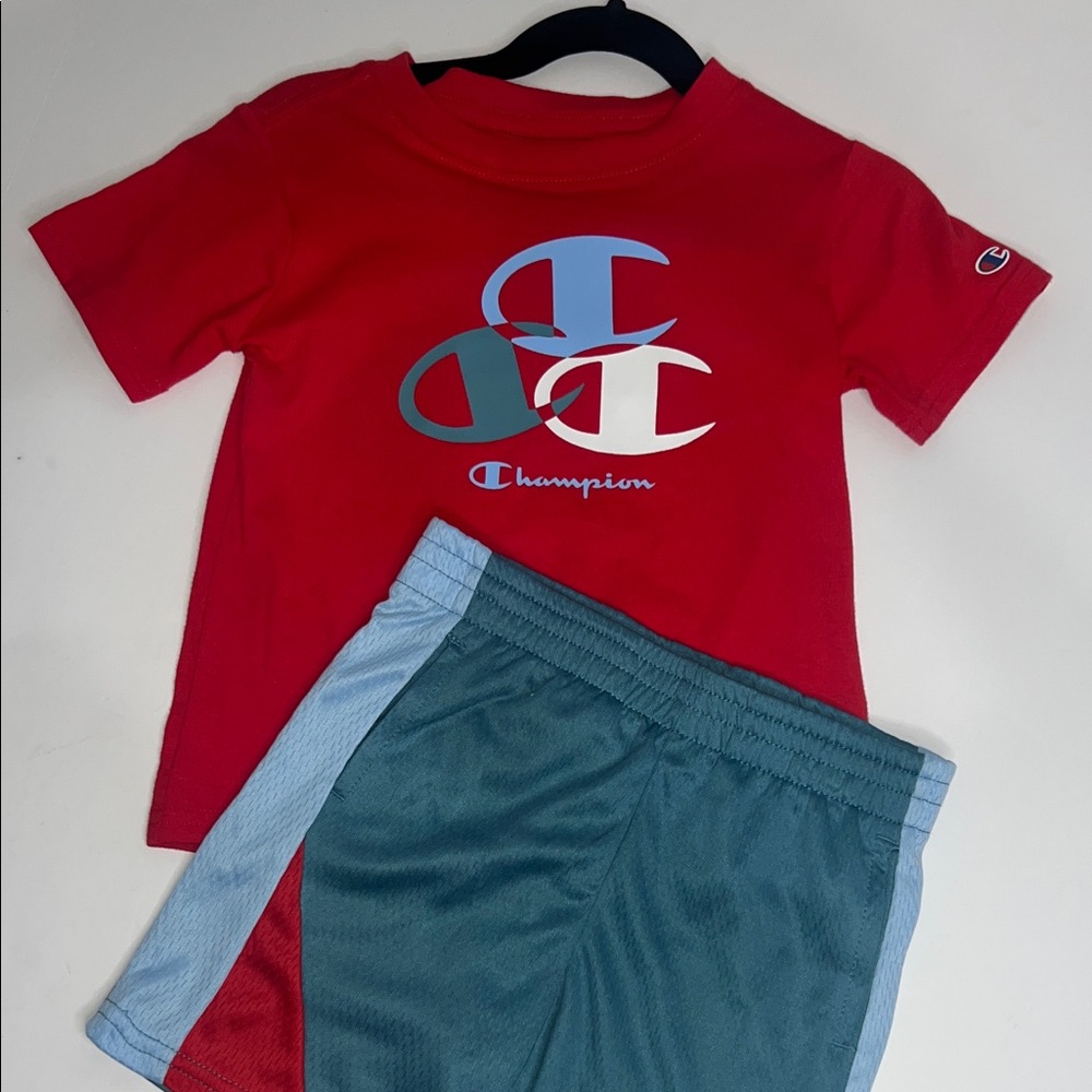 NWOT Boys Champion Set